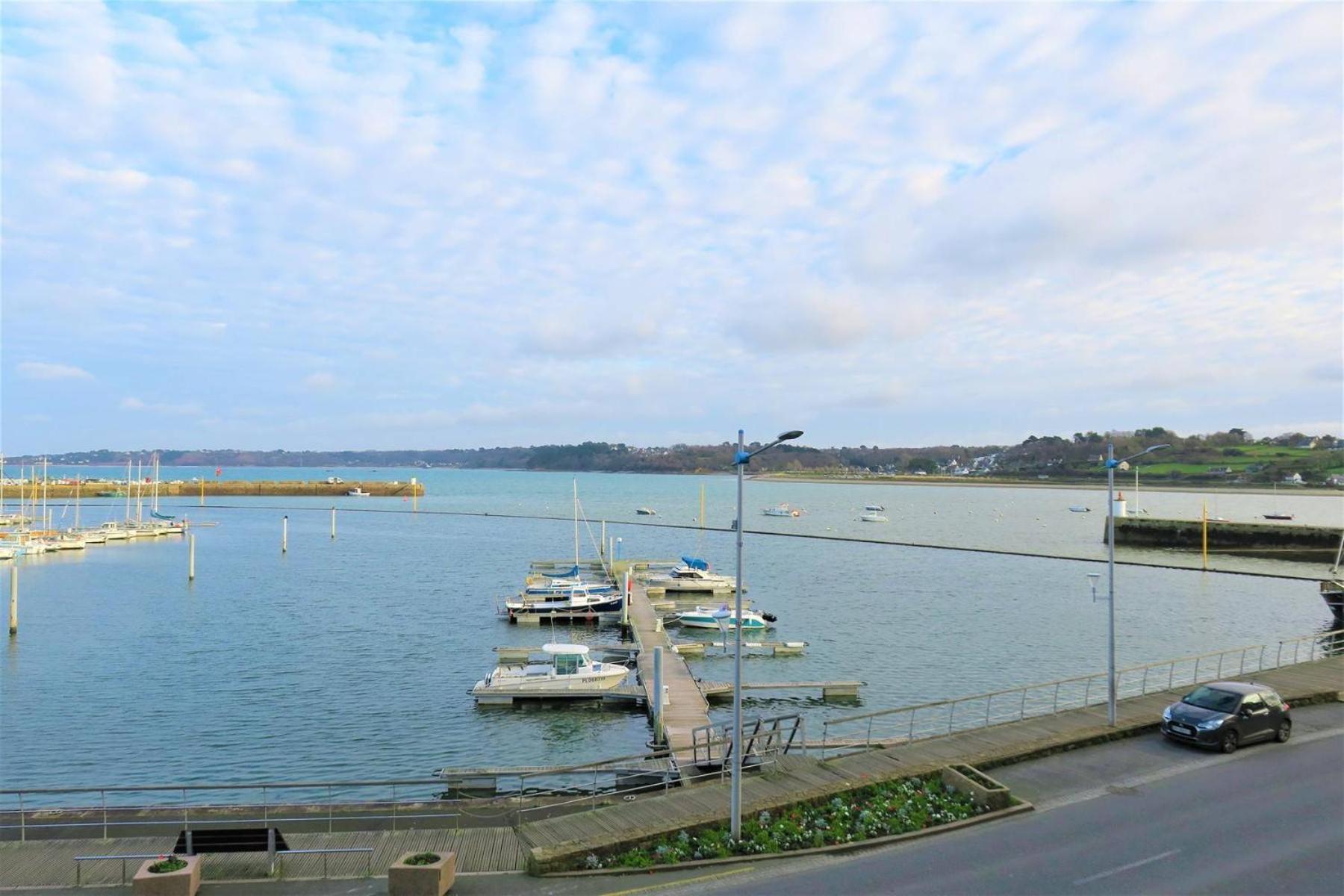 Superbe Tres Belle Vue à - Ref 819 Appartement *